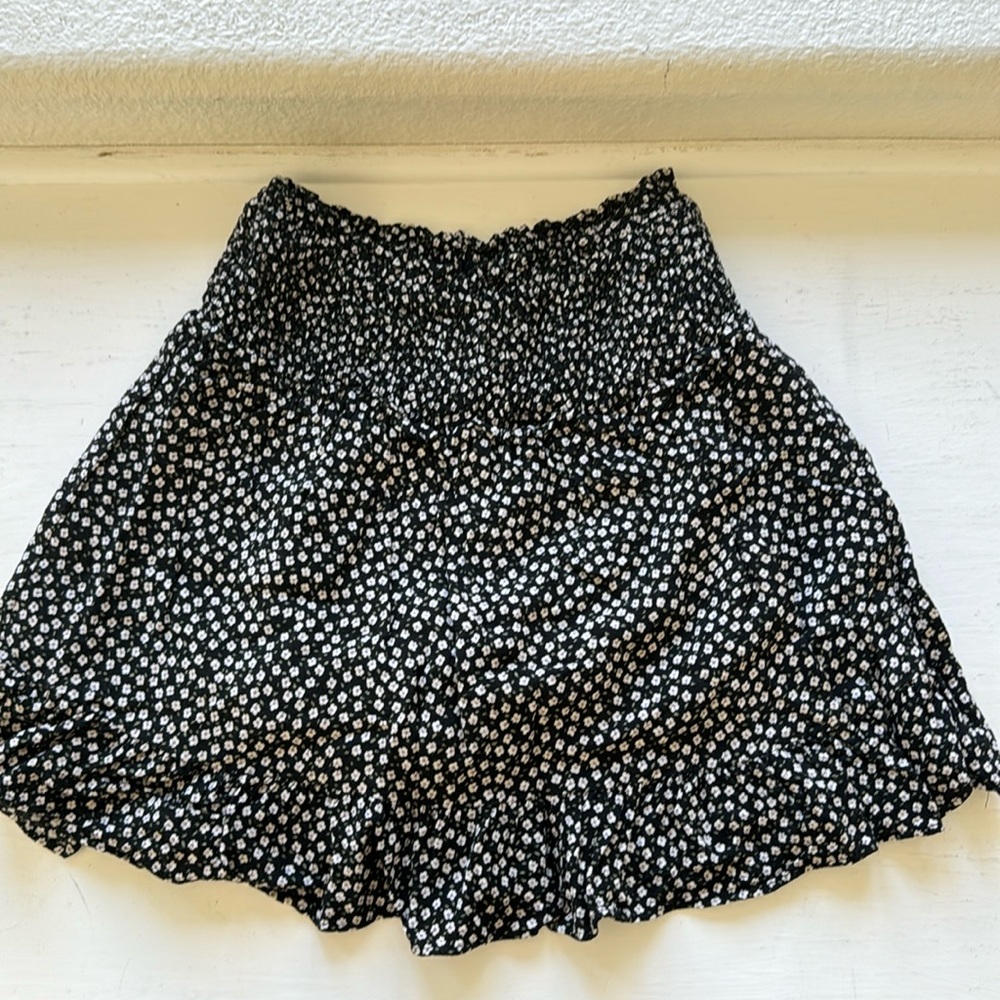 Zara Kids smocked waist miniskirt